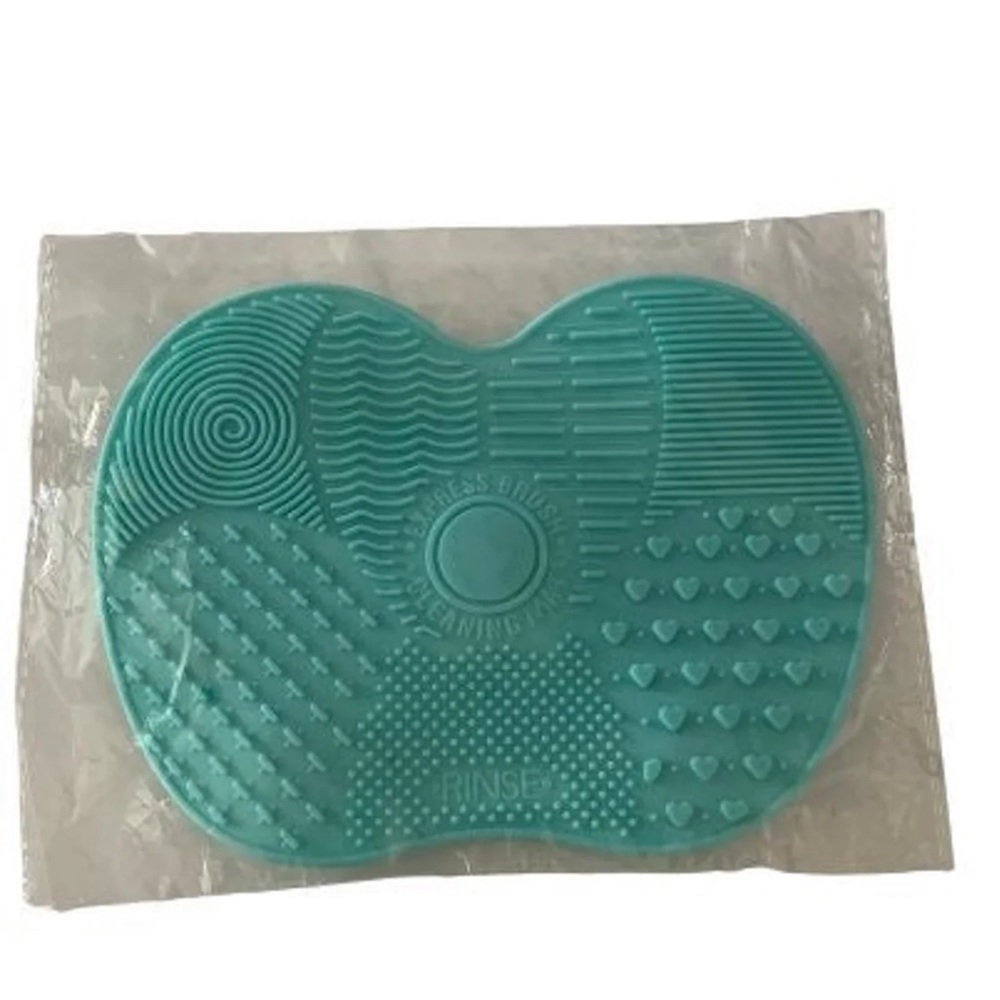 Cleaning mat